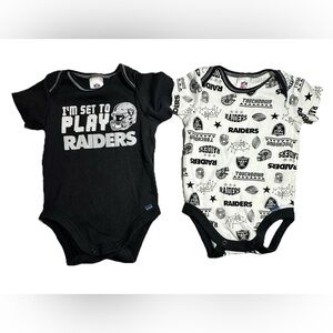 Gerber Las Vegas Raiders Onesies Babies 0-3M Black Silver White 2 Bodysuits